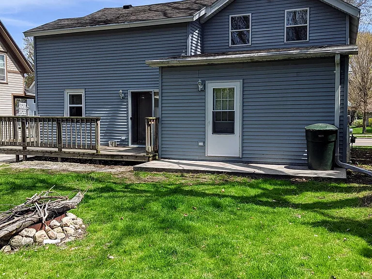 536 Metomen St — Photo 2
