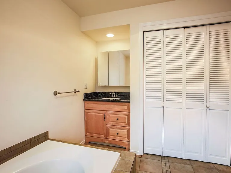 1130 Honeymoon Lake Dr — Photo 23