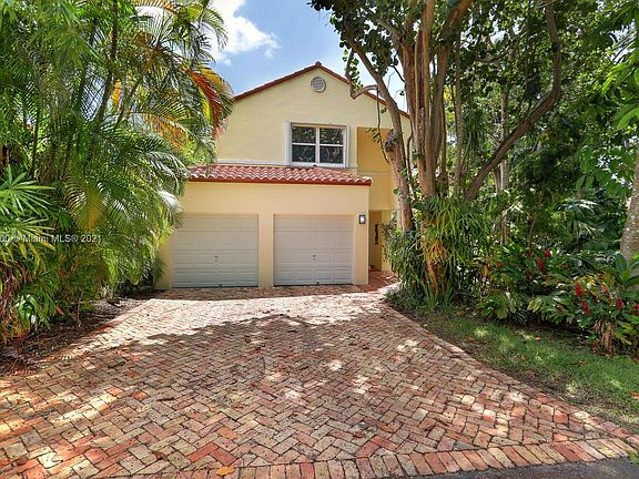 2nd image of 6634 Acacia Ct