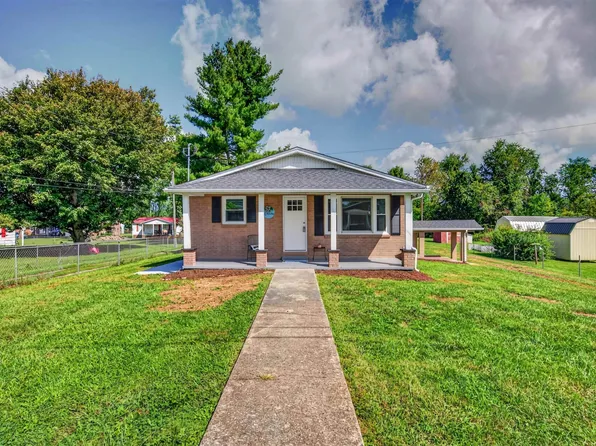 539 Friendly Cir, Marion, VA 24354