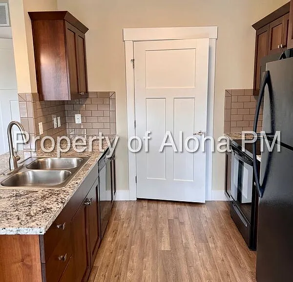 3558 E Grand Forest Dr #201 — Photo 6