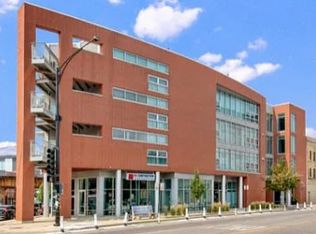 2000 N Milwaukee Ave #404, Chicago, IL 60647