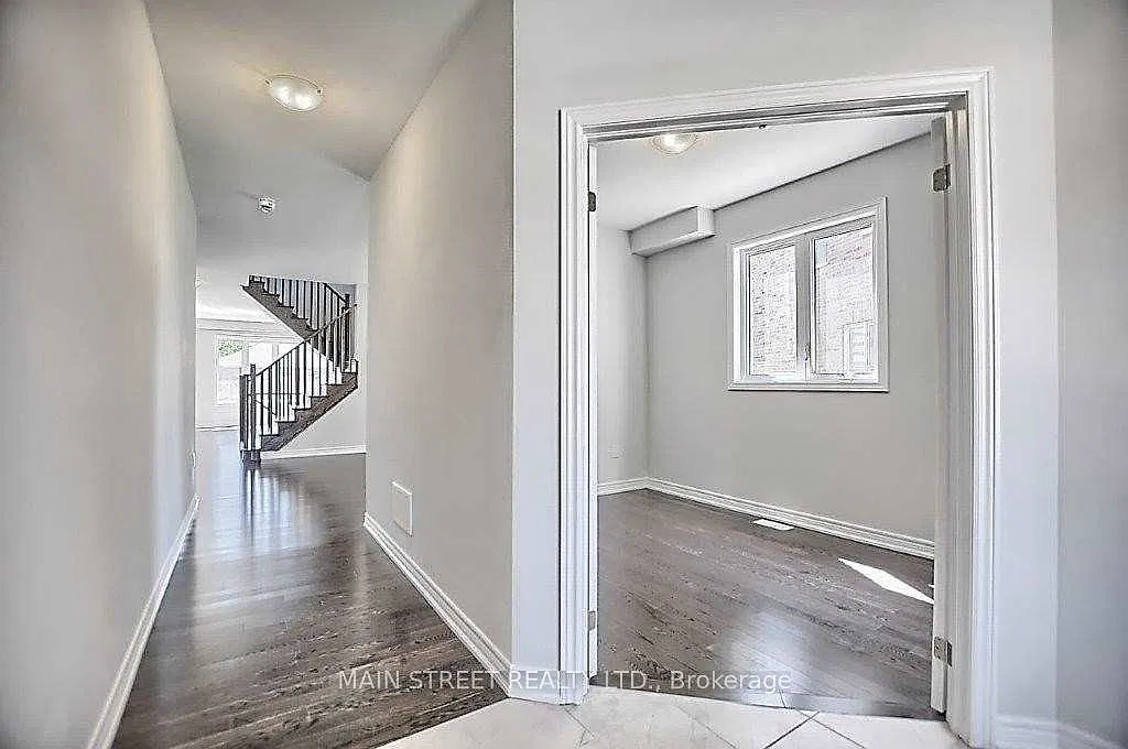 4 bed, $3,150 — Photo 2