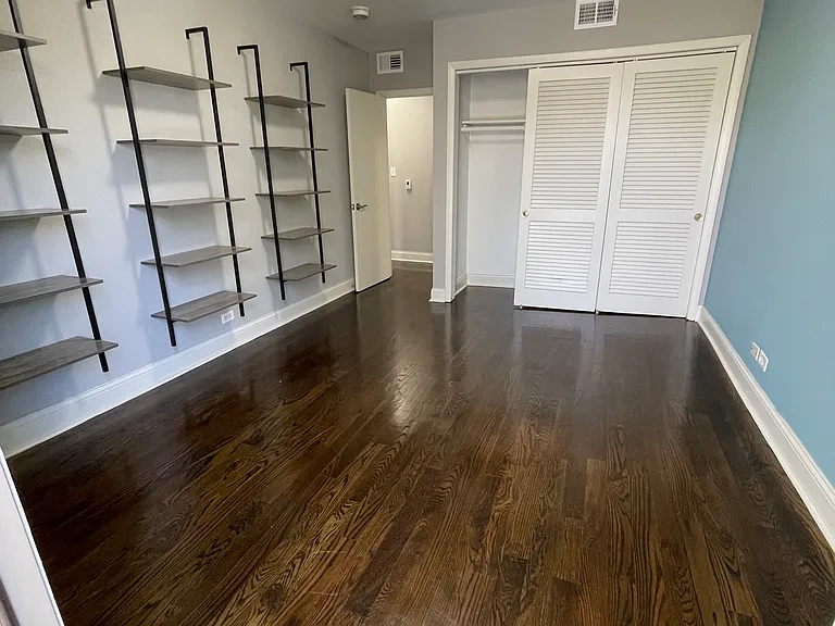 916 W Fullerton Ave #3 — Photo 12