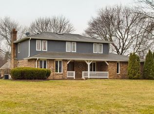 5N630 Carriage Way Dr, Bartlett, IL 60103