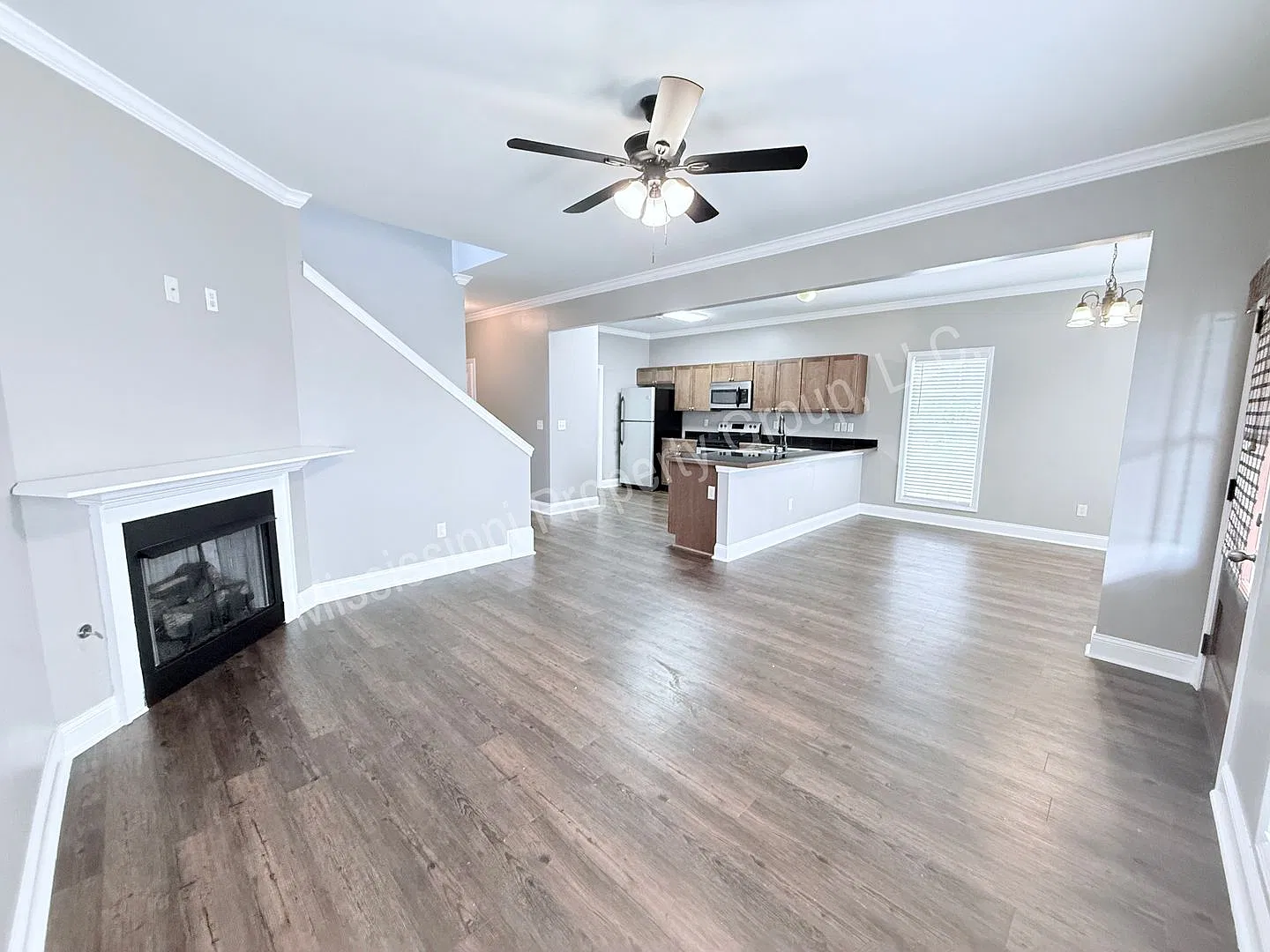 3BR/2.5BA For Rent — Photo 2