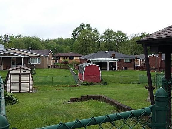 4th image of 125 Ward Dr