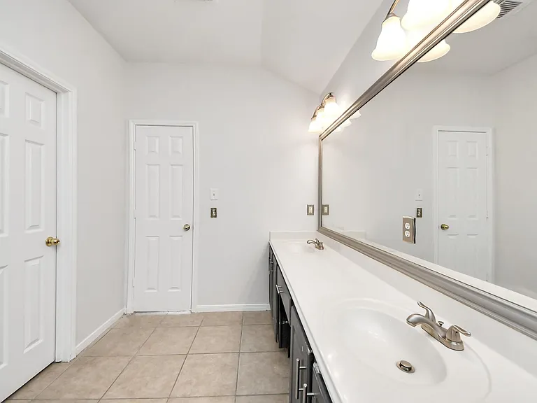 22722 Birch Point Dr — Photo 30