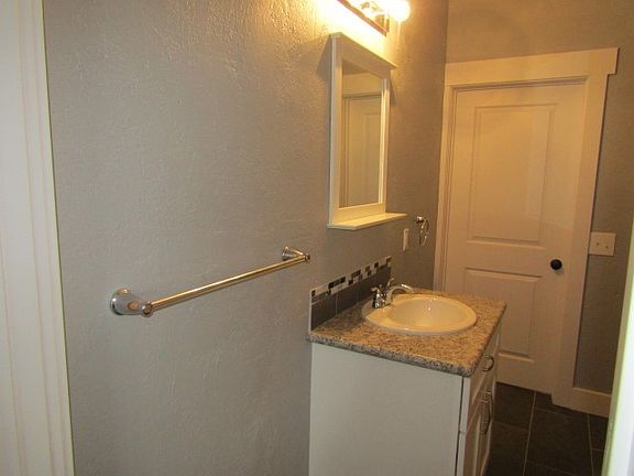 4th image of 1024 E Courtland Ave