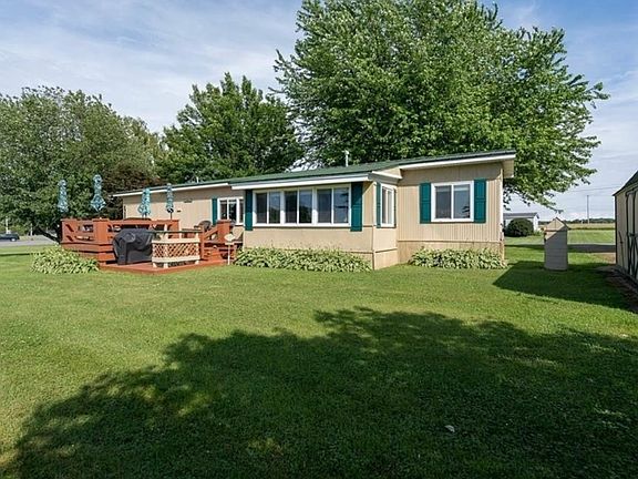 2nd image of 33797 Carleton Ln