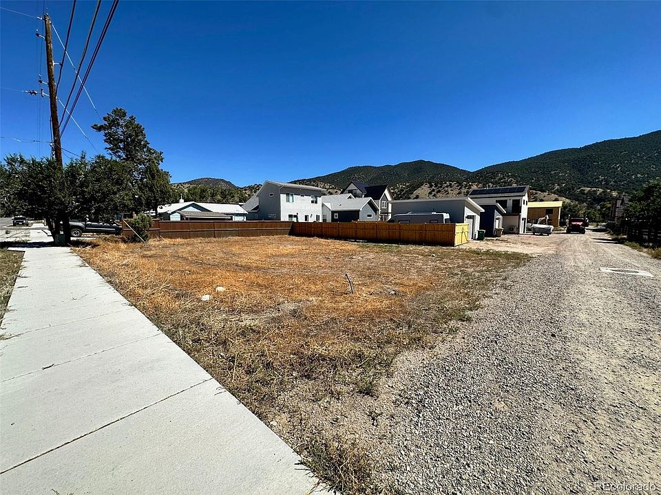 2nd image of 843 Scott Street LOT 2