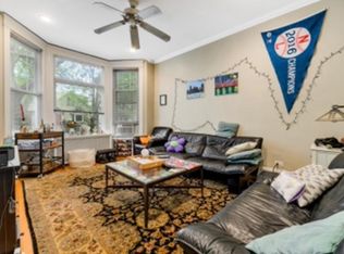 3722 N Bosworth Ave APT 1F, Chicago, IL 60613