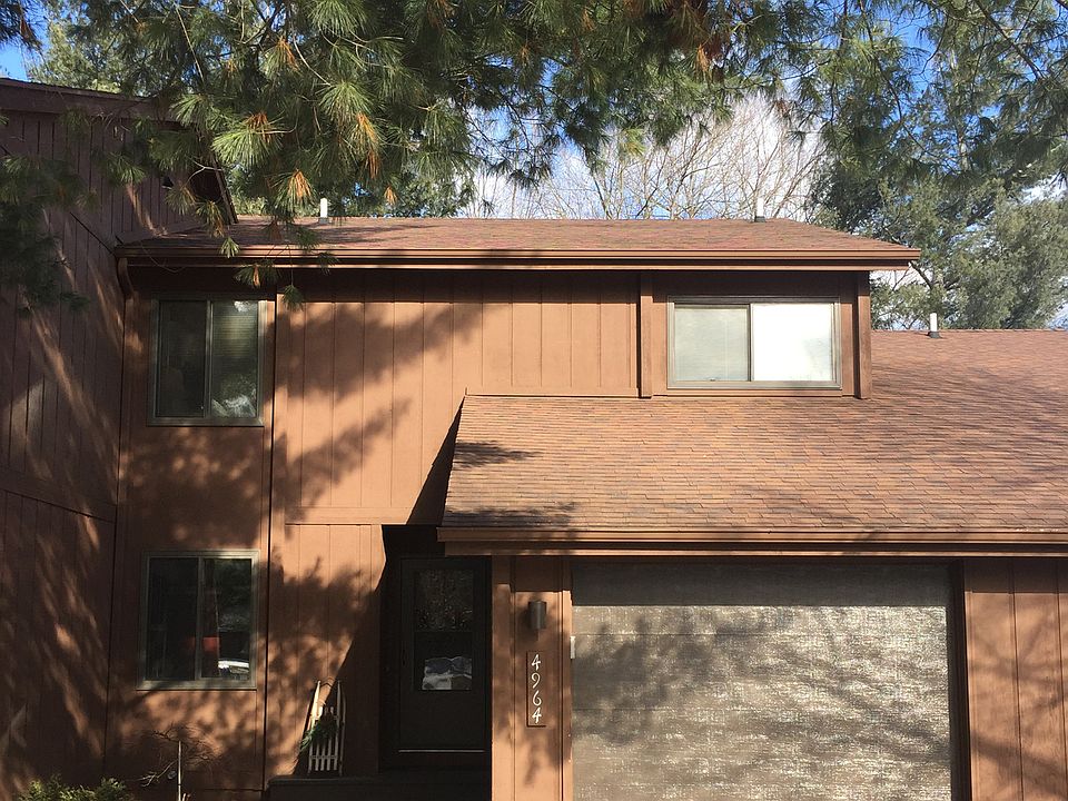 Beautiful Updated Condo