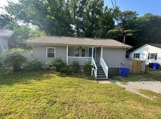 489 W Outer Dr, Oak Ridge, TN 37830