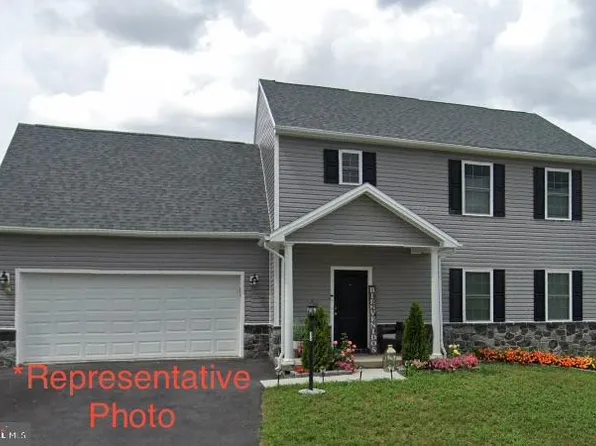 10 S Locust Ln, Mechanicsburg, PA 17050