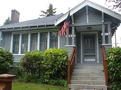 1st image of 2221 McDougall Ave