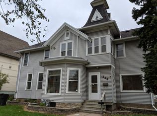 228 E North St, Appleton, WI 54911