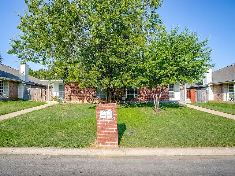 5323 Northridge Blvd — Photo 14