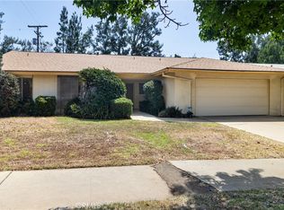 10140 Cozycroft Ave, Chatsworth, CA 91311