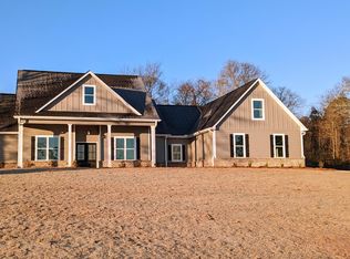 98 Creekside Ct, Forsyth, GA 31029