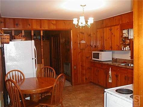 4th image of 2176 Gladdice Hwy