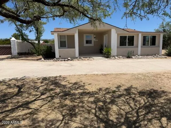 23895 W CANNON Drive, Congress, AZ 85332