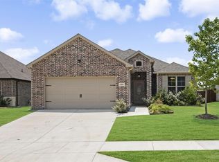 154 Community Dr, Lavon, TX 75166