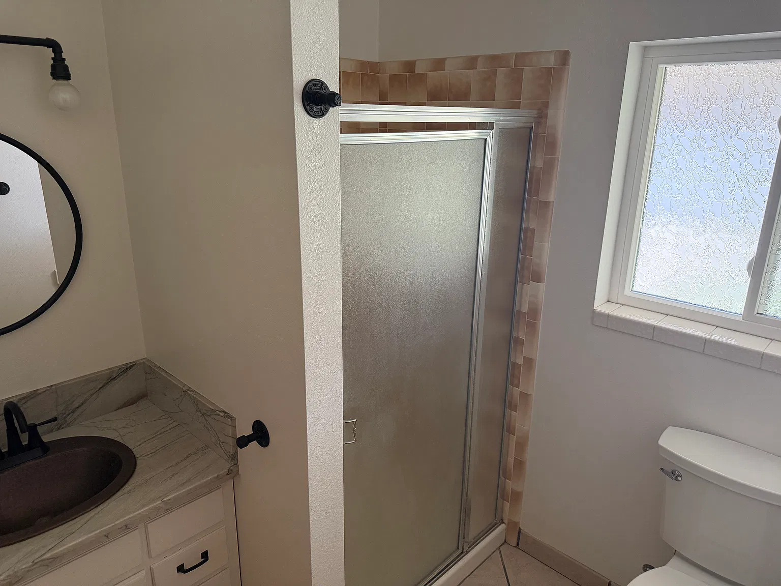 2 bed, 1597 sqft, $2,250 — Photo 4