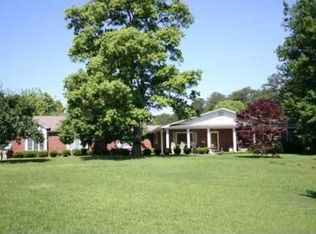 60 Stillwell Rd, Opelika, AL 36804