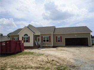 346 Moonlight Dr, Fuquay Varina, NC 27526