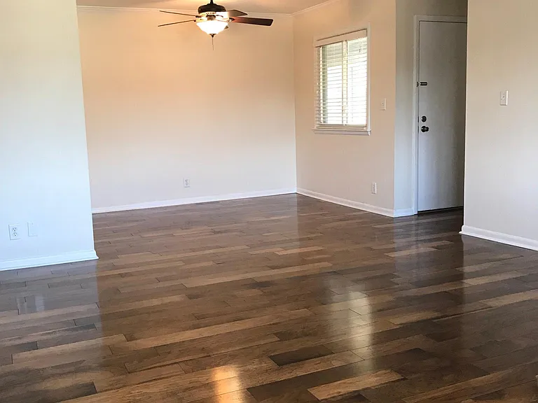1900 Richard Jones Rd #U7 — Photo 5
