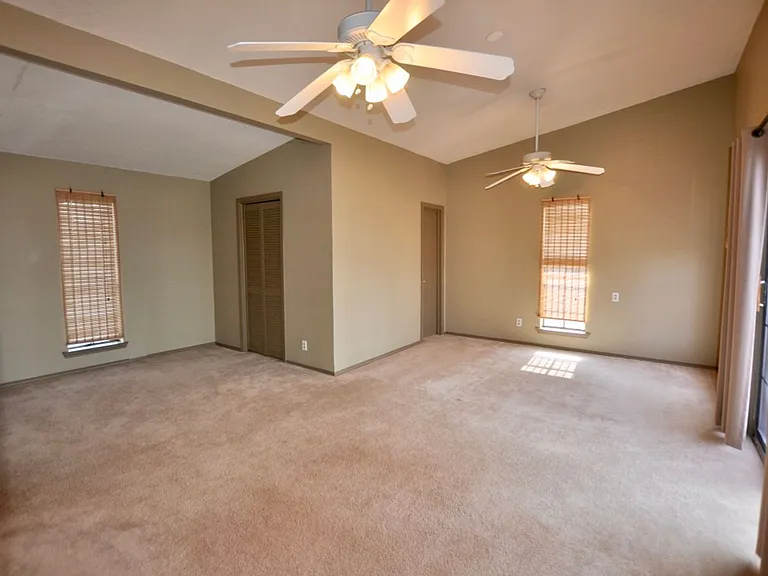 1937 E Lake Dr — Photo 20