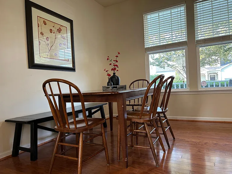 1906 Pear Tree Ln — Photo 14