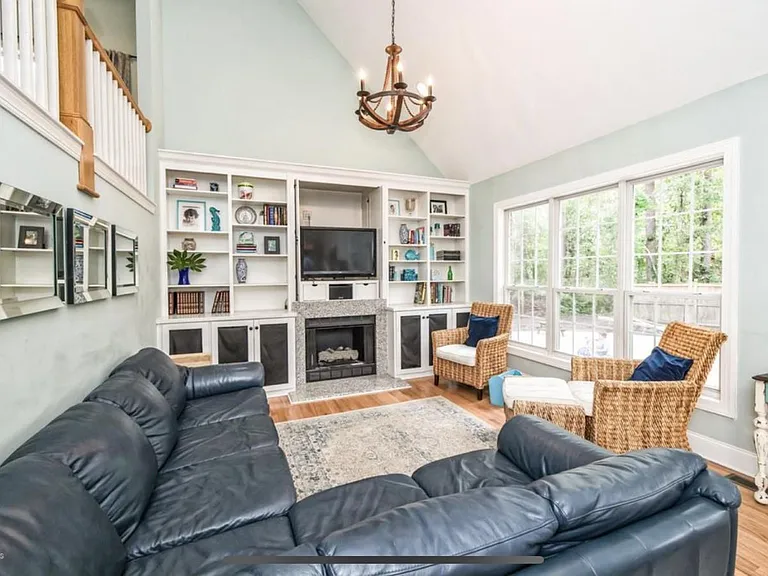 106 Oxmoor Pl — Photo 35