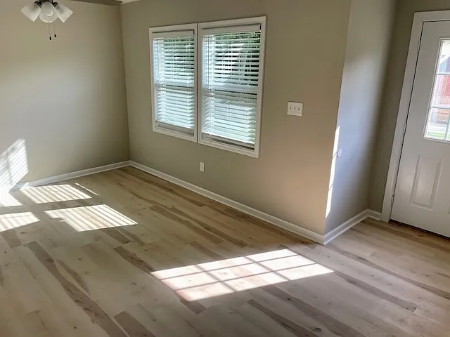324 Gatewood Ave #B — Photo 3