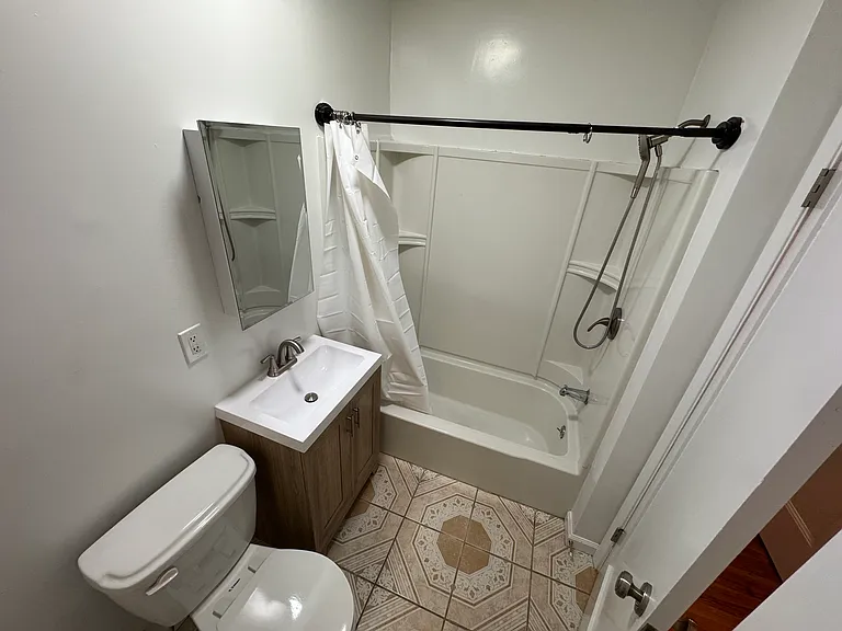 5426 Carlton Way #5426 — Photo 7