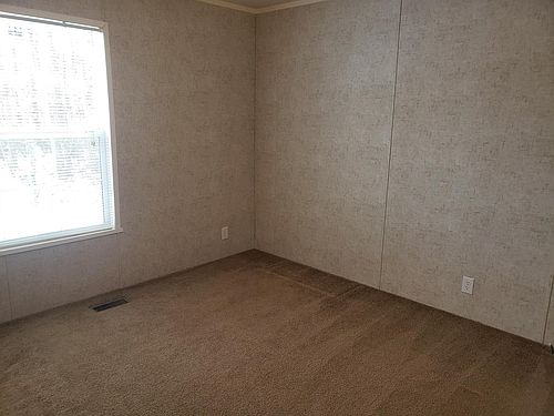 5th image of 9763 Edgewood Ct