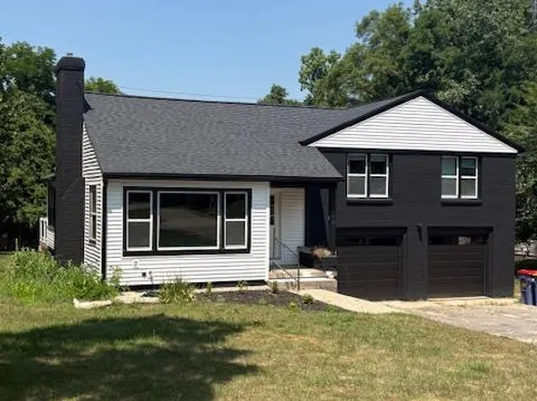 1449 Knapp St NE, Grand Rapids, MI 49505