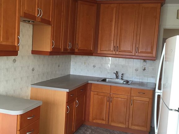 3rd image of 6467 Alderton Street # Fl 2
