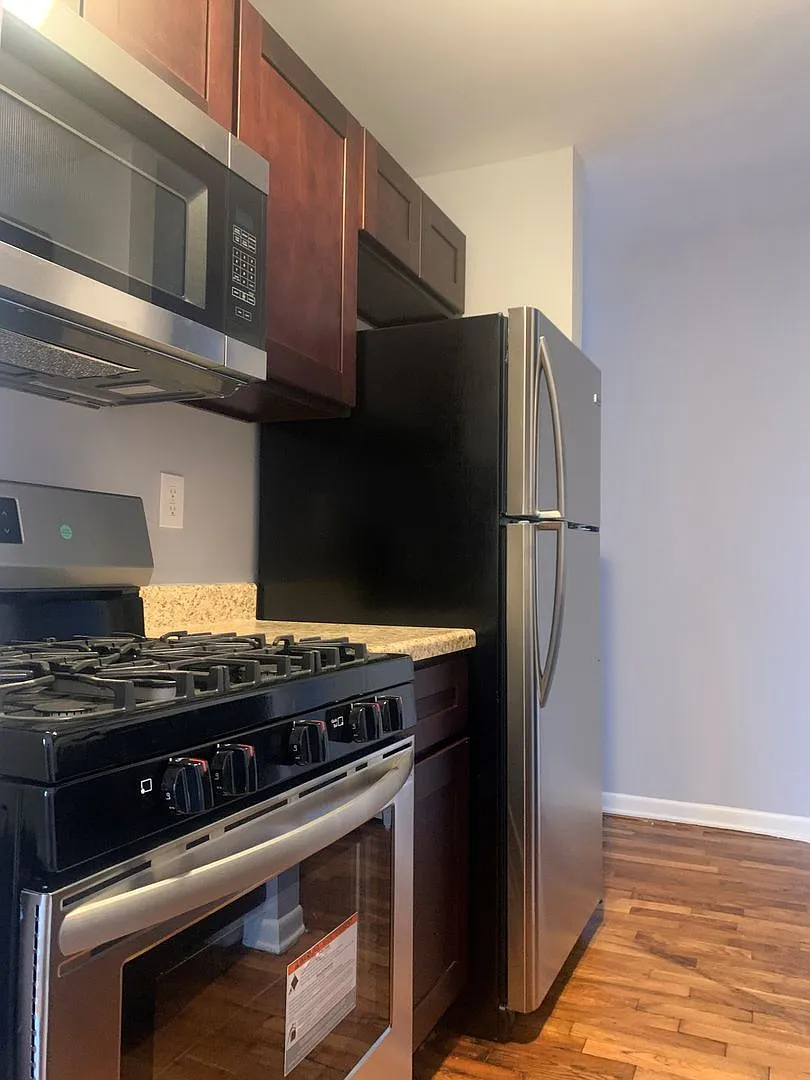 Lakeview Associates — Photo 1