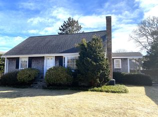 40 Captains Ln, East Falmouth, MA 02536