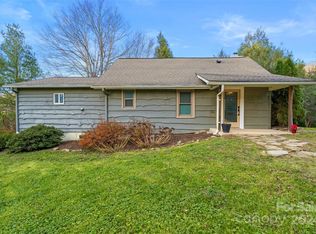 11 Terrapin Dr, Fairview, NC 28730