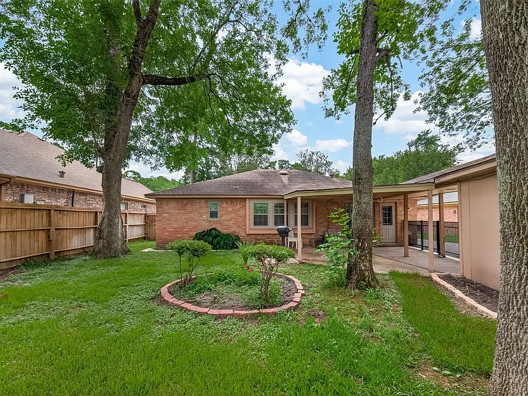 7527 N Hollow Cir — Photo 38