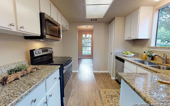 5th image of 7243 Flaming Forest St
