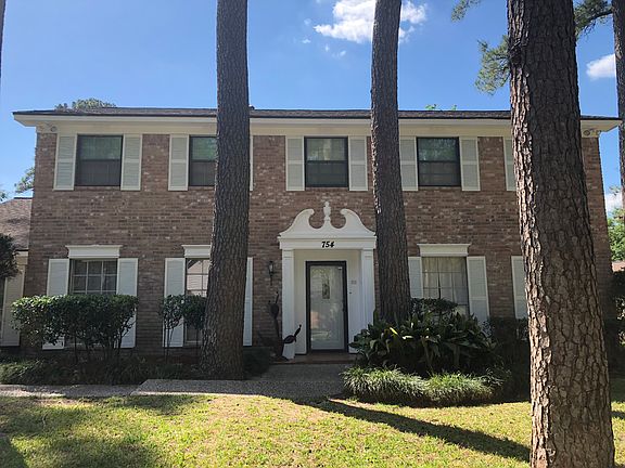 4th image of 754 Stonewall Jackson Dr