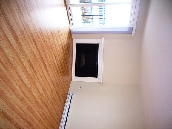 Family Room 1