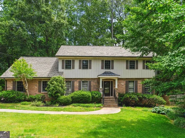 4955 Mill Stream Ct, Atlanta, GA 30338