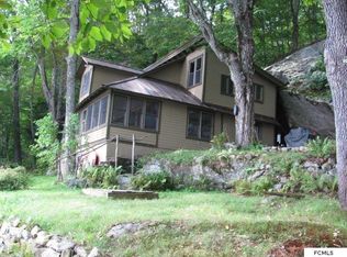 276 W Lake Rd, Caroga Lake, NY 12032