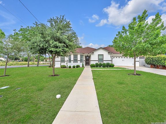 5th image of 8827 Wilma Jean Dr