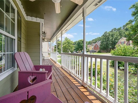 4th image of 2097 Township Dr